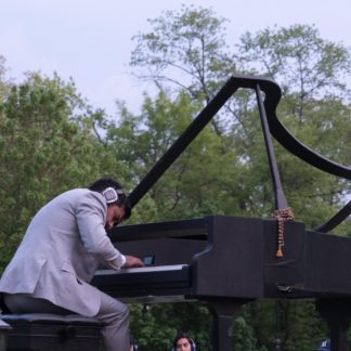 MindTravel in the Heart of NYC: A 'Silent' Piano Concert in Central Park