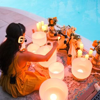 Kanekshun Floating Sound Bath with singing bowls